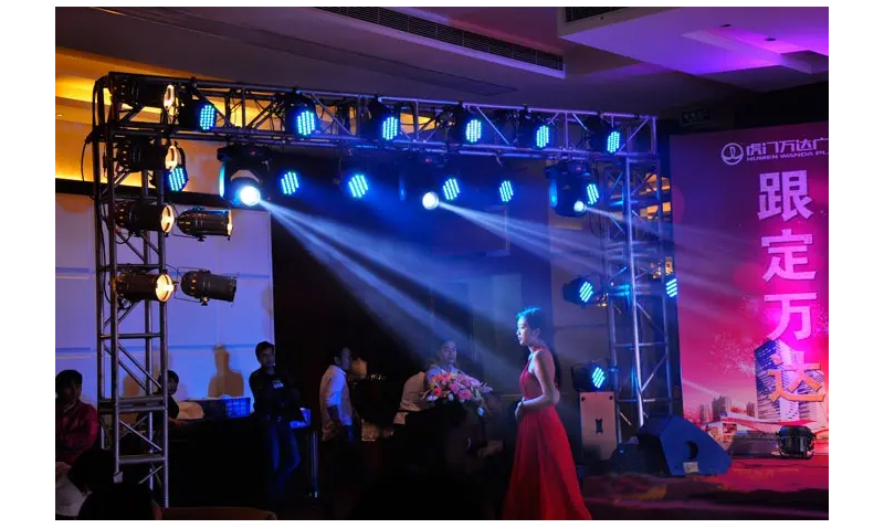 舞臺燈光音響出租